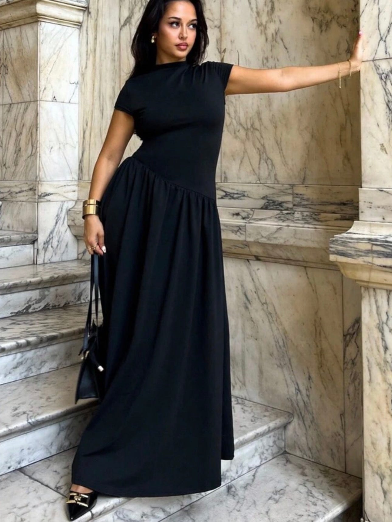 Robe Shelly