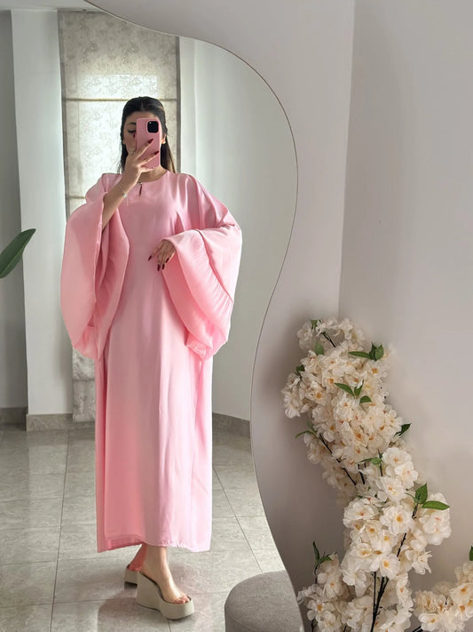 Robe d’hôtesse avec manches bouffante