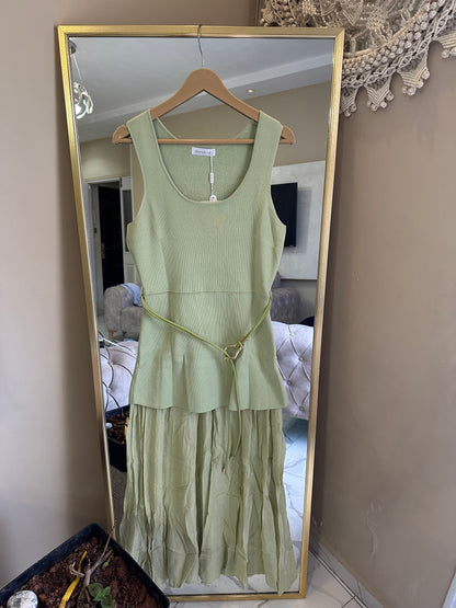Robe Nadin