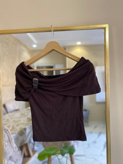 Pull avec d’étai ceinture demi manches