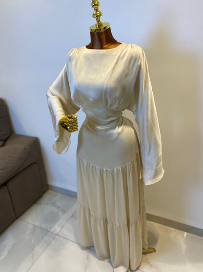 Robe d’hôtesse évasée
