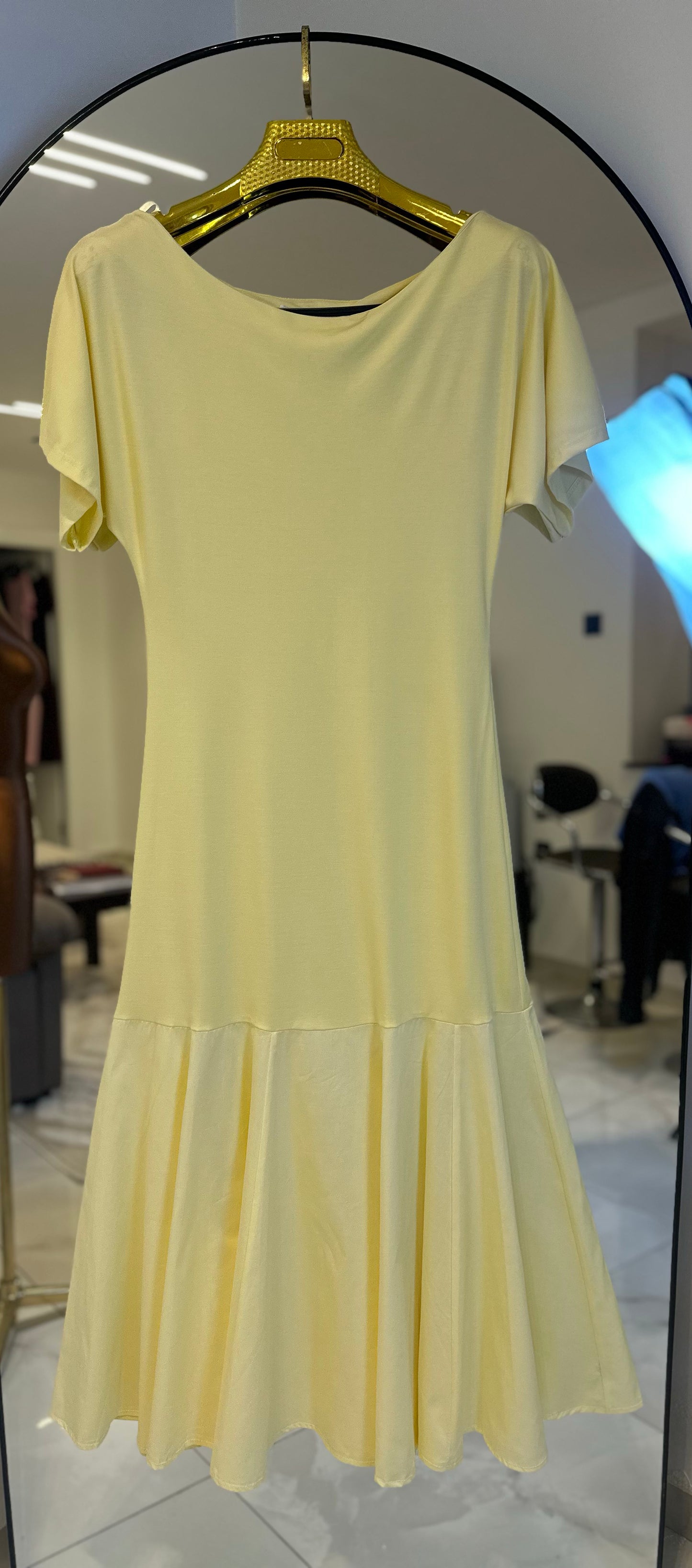 Robe Leila