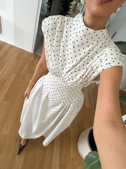 Robe A point