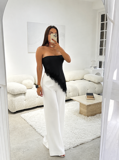 Haut satiné avec dentelle